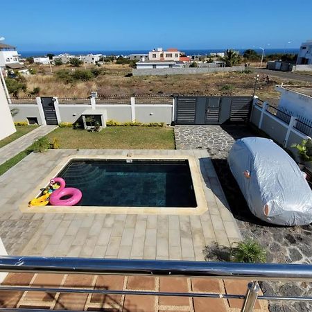 Coquette Villa Avec Piscine Flic-en-Flacq Exterior foto